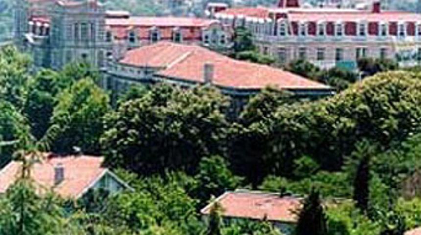 Flaş...Robert Koleji'nde şok iddia!