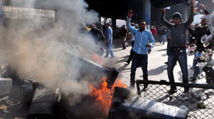 Mısır'daki isyanın arkasında ABD mi var?