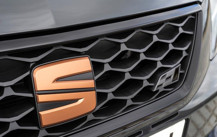 Sıfır otomobil fiyatlarında kafalar karışık! Tek tek belli oldu: 100 bin liraya kadar zam yapan da var, sabit bırakan da... G5