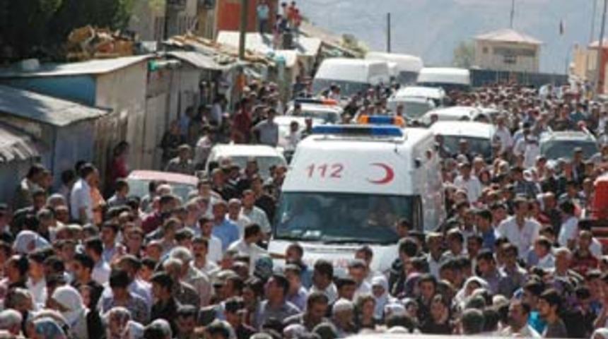 Hakkari'de cenaze gerginliği