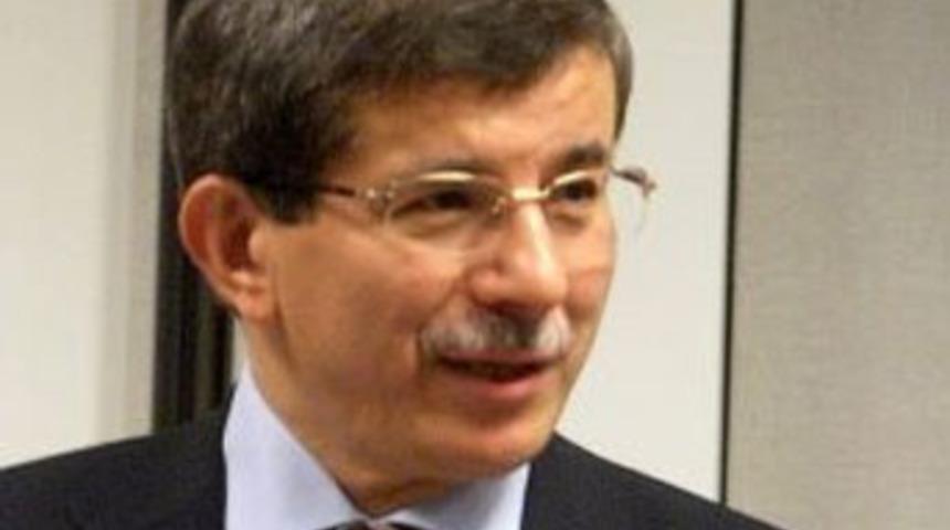 Davutoğlu'ndan İsrail'e yanıt