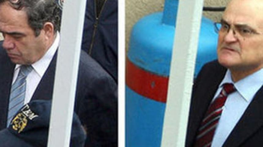 Balyoz hakimi rüşvetten değişmiş