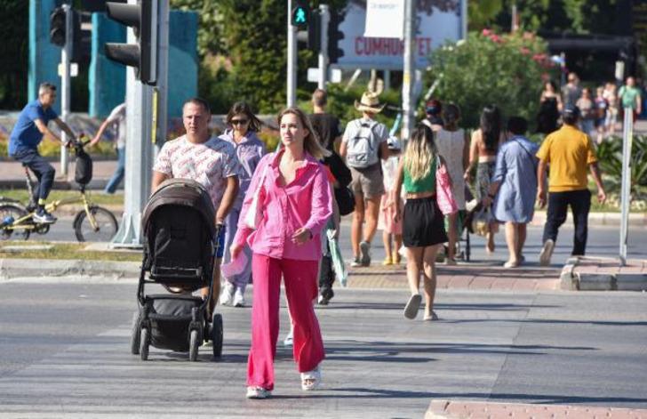  Fiyatlar Miami ile yarışıyordu, o kentte rüzgar tersine döndü! Yeni rota Dubai ve Sırbistan: "1500 dolara..." G1