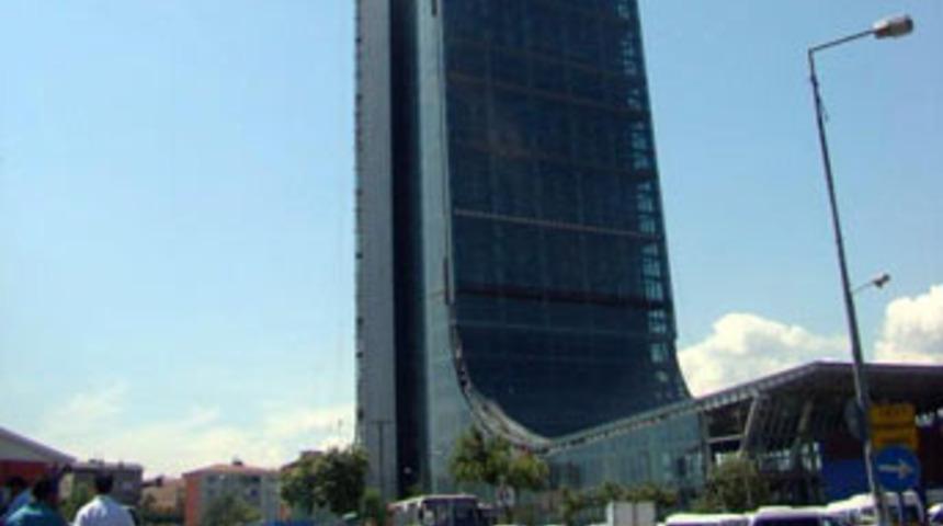 G&ouml;kdelende ş&uuml;pheli &ouml;l&uuml;m