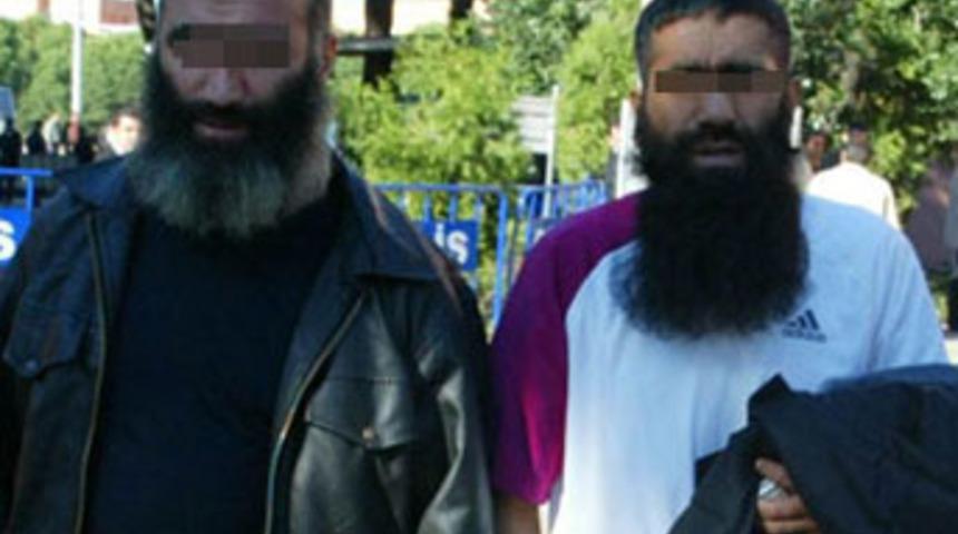 El-Kaide üyesi kablo hırsızları pornocu çıktı