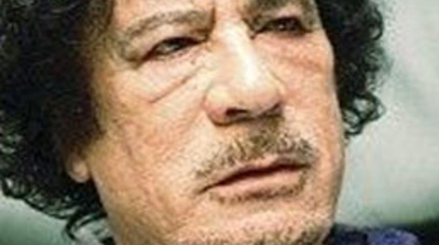 Kaddafi’nin botoksu!