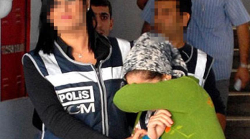 Uyuşturucuyu eşinin i&ccedil; &ccedil;amaşırına sakladı