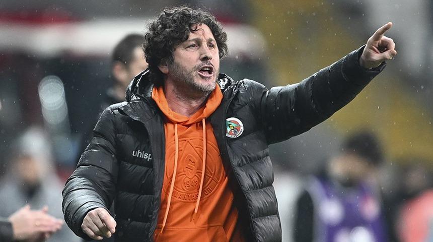 Fatih Tekke, Fenerbahçe karşısında alınan 1 puan sonrası Galatasaray maçını işaret etti! 