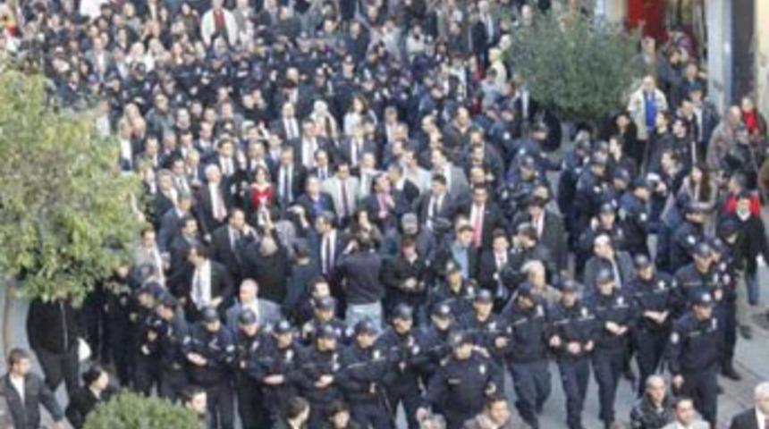 Kılı&ccedil;daroğlu'na olağan&uuml;st&uuml; koruma