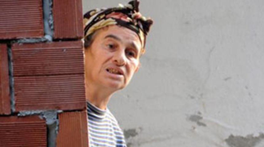 Ne dese inandıramıyor!