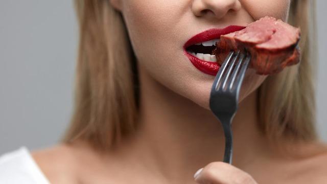 Günde 10 öğün yemek yemeniz gerekebilir! Uzmanlar 'kilo vermeye çalışanlar denemeli' diyerek açıkladı