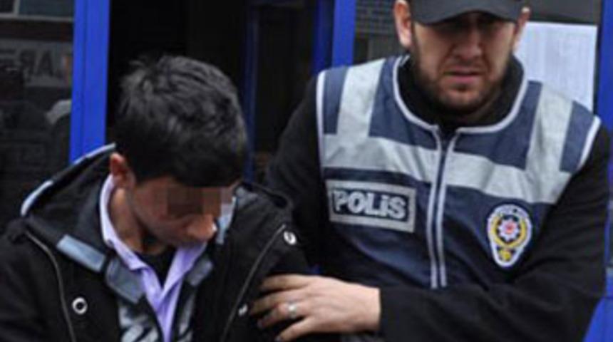 'Elimde annenin resimleri var'