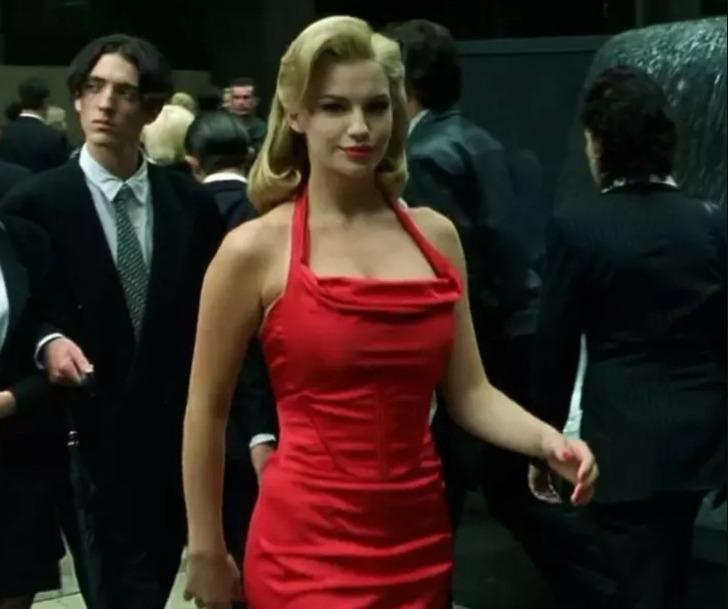 İnsanlara çekici görünmenin bilimsel olarak kanıtlanmış 5 yolu! 2 farklı renk gömlek giydirildi ve sonuçlar inanılmaz G2