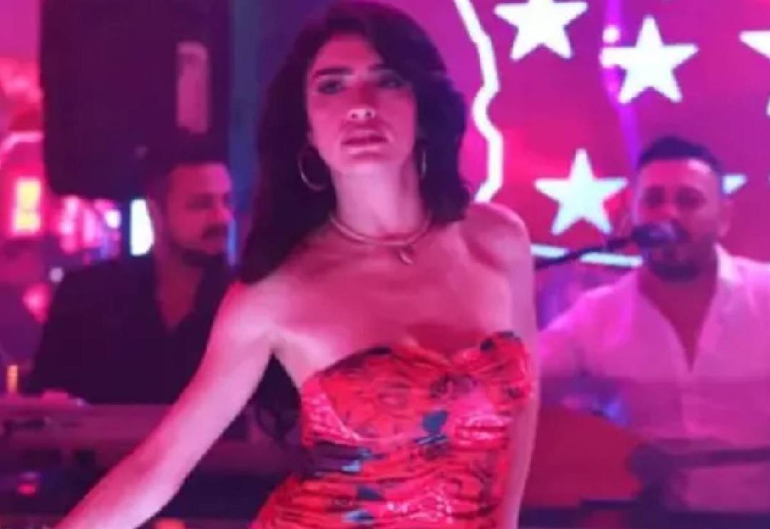 'İnci taneleri'nin "Dilber"i Hazar Erg&uuml;&ccedil;l&uuml; heyecanlandırdı! "&Ccedil;ok şaşıracaksınız"