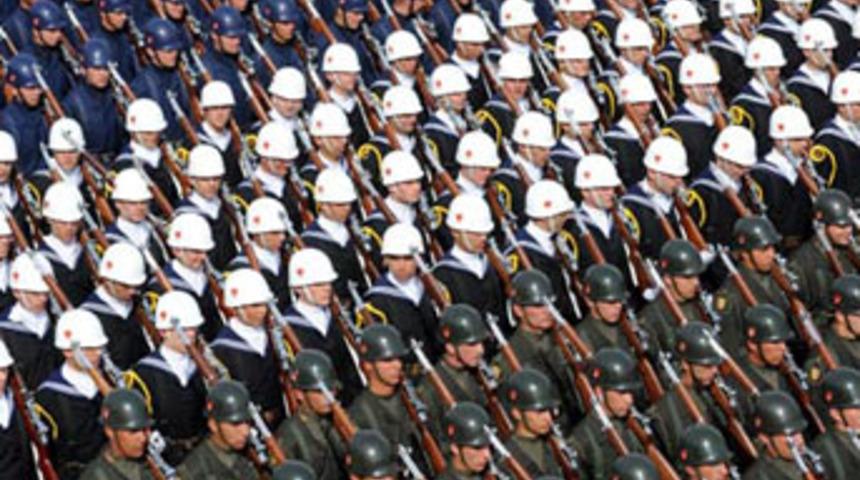 TSK eşcinsellerden fotoğraf istiyor mu?