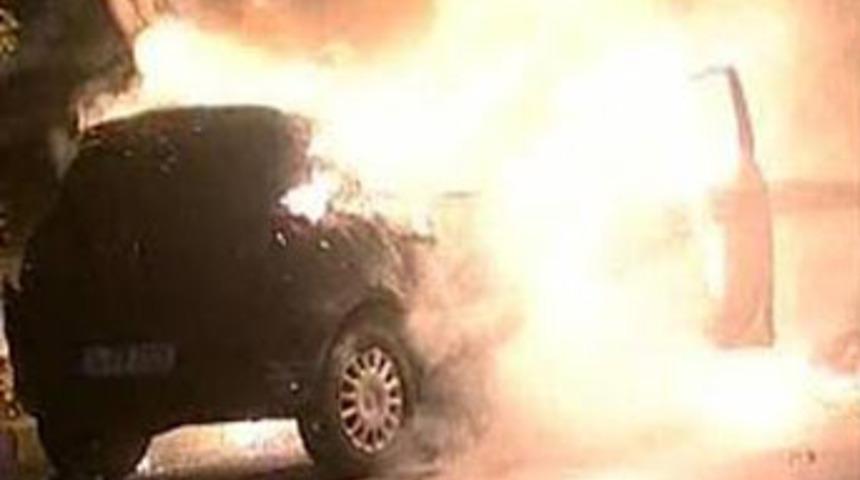 Alev topunun i&ccedil;inden sağ &ccedil;ıktı