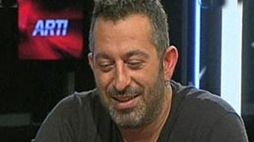 Cem Yılmaz o m&uuml;thiş sahneyi anlattı