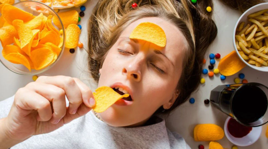 Her sofrada bulunuyor! Beyni yok eden 3 besin