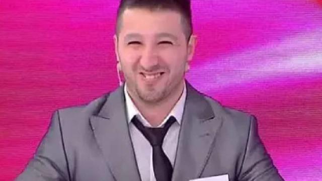 Seda Sayan'da tanınan Apaçi Mustafa  Aleyna Tilki'ye Tam benliksiniz dedi! Sözleri tepki çekti