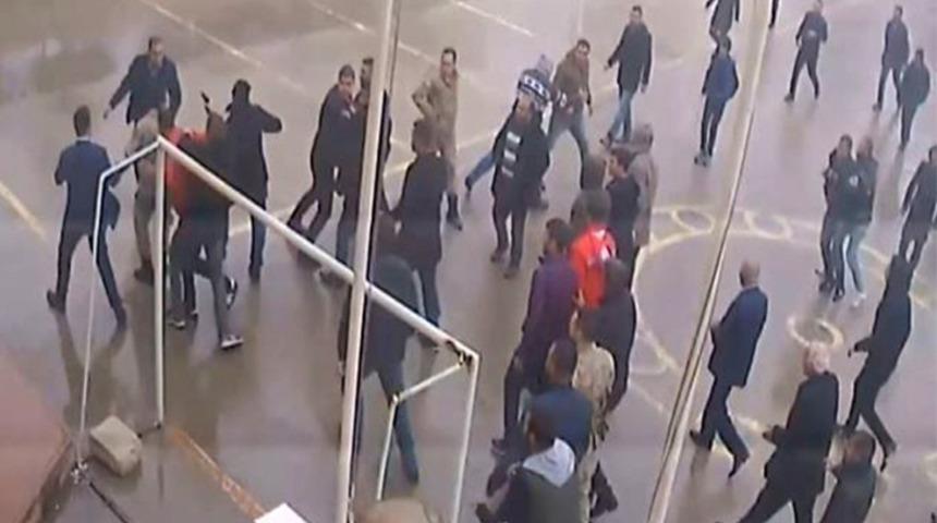 Muhtarlık kavgası firarisi saklandığı samanlıkta olaydan 5 yıl sonra yakalandı!