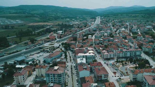Anonsla işçi arıyorlardı! O ilçede büyük nüfus artışı... 'Göç verirken tersine göçü yaşar hale geldik'