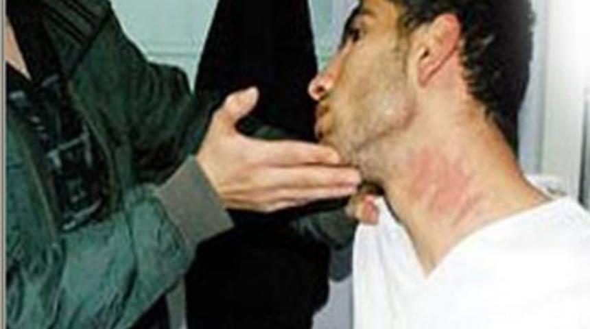 &lsquo;Neden kızlarla yemeğe &ccedil;ıktınız&rsquo; dayağı