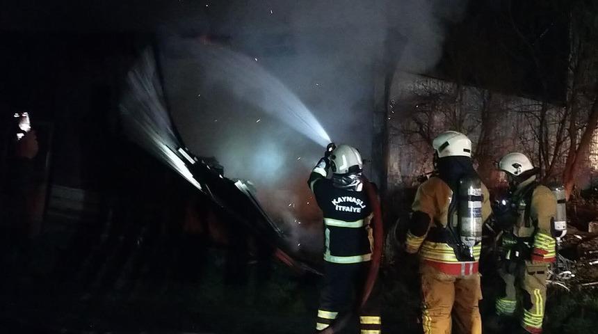 Düzce'de ardiyede çıkan yangın hasara neden oldu