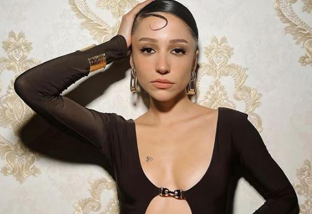 İstanbul'u terk edip İzmir'e yerleştiği s&ouml;yleniyordu! Zeynep Bastık yatırım yaptı yapmasına ama...