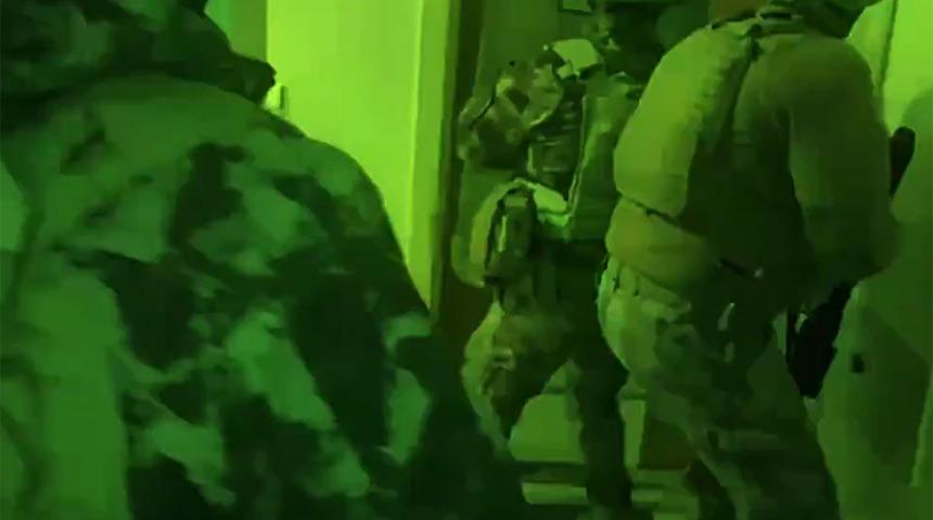 Elebaşları birer birer yakalandı! Bakan Yerlikaya isimlerini tek tek saydı: 7 çete daha çökertildi