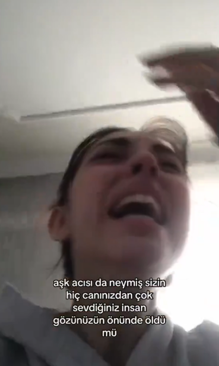 Sonunda bu da oldu! Gözyaşlarıyla vefat eden aile üyesinin videosunu çekerek paylaştı.... Sosyal medyadan tepki yağdı G4