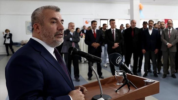 ÖSYM sınavlarında yapay zeka dönemi! Milyonlarca öğrenci ve öğretmeni ilgilendiren haberi Başkan Ersoy duyurdu... Soruları yapay zeka üretecek G1