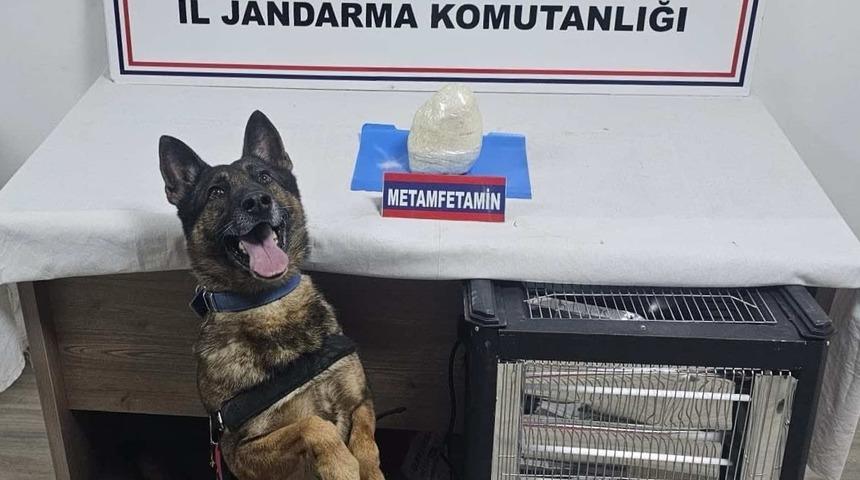 Hatay'da elektrikli ısıtıcıya gizlenmiş sentetik uyuşturucu ele geçirildi