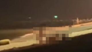 Skandal görüntüler! Plajda kimseye aldırış etmeden cinsel ilişkiye girdiler... Görüntüler sosyal medyada ifşa edildi