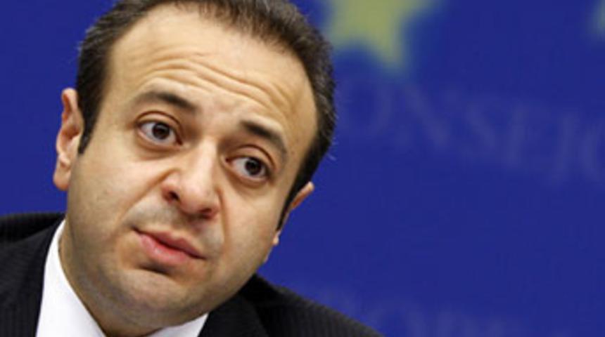 Egemen Bağış'tan kızdıracak öneri