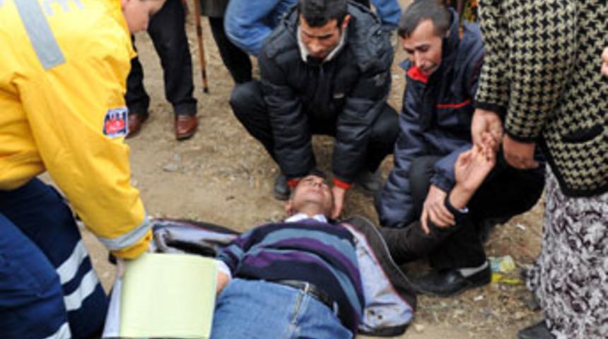 Hasret g&ouml;zyaşlarıyla toprağa verildi