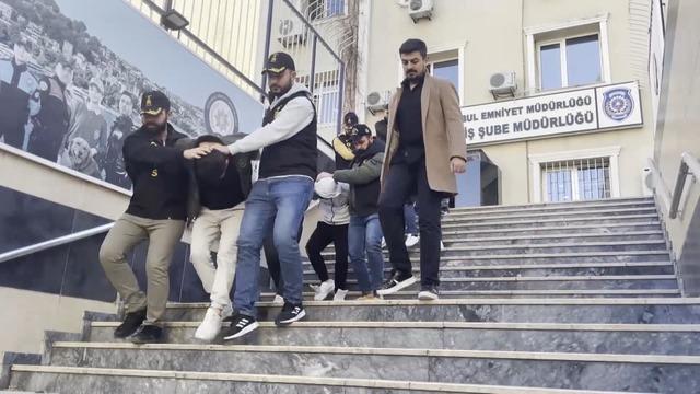 Masaj salonuna fuhuş baskını! Operasyonda yakalandı, kimliği şaşkına çevirdi