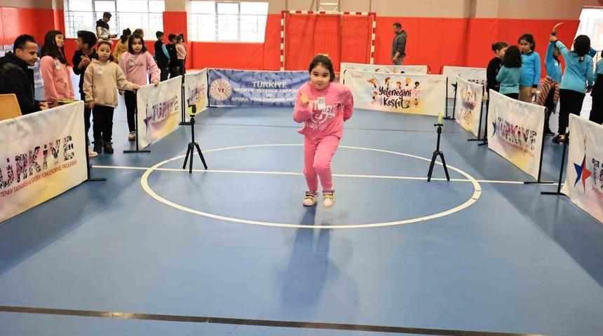 Denizli’de 13 bin öğrenci arasından yeni yetenekler aranıyor