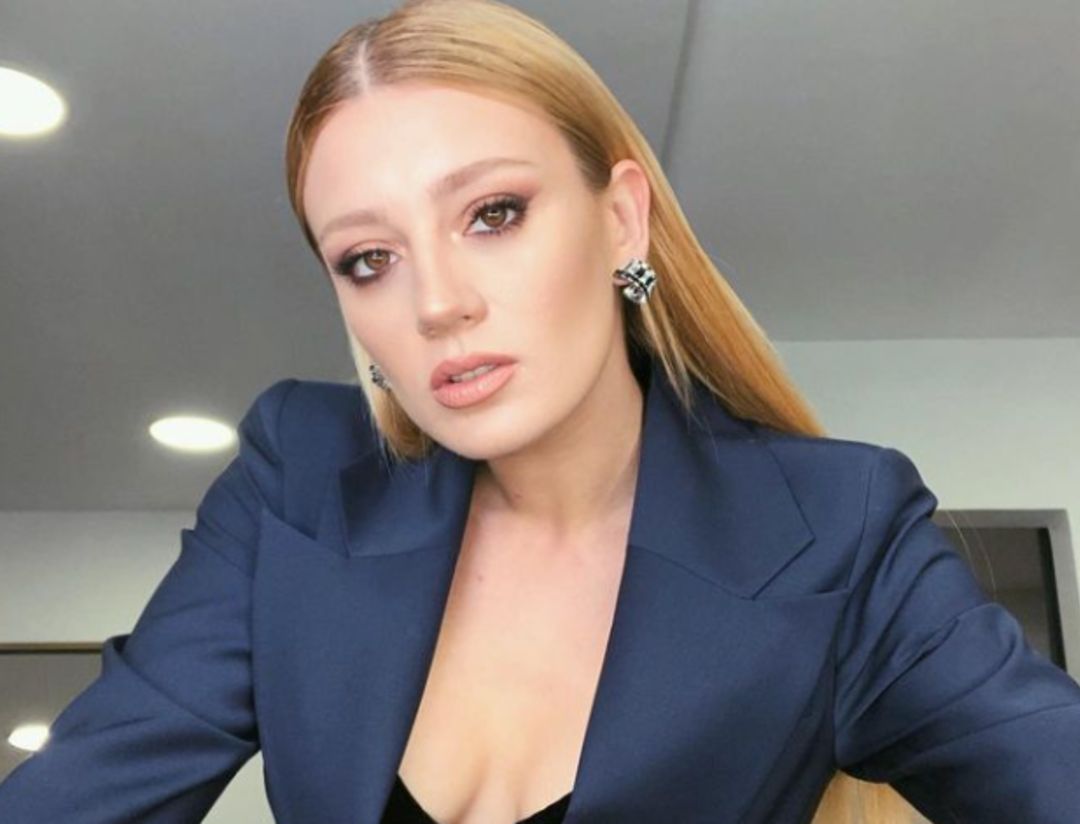 Safir'in G&uuml;neş'i Gizem Karaca İstanbul'u terk etti! L&uuml;ks evinin detayları dikkat &ccedil;ekti! Organik tarım yapıyor