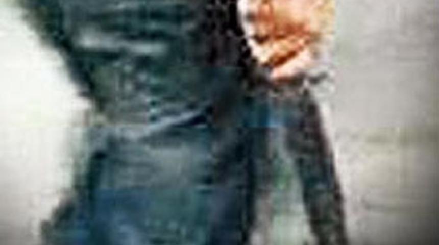 &Uuml;&ccedil; maganda diplomatı bı&ccedil;akladı