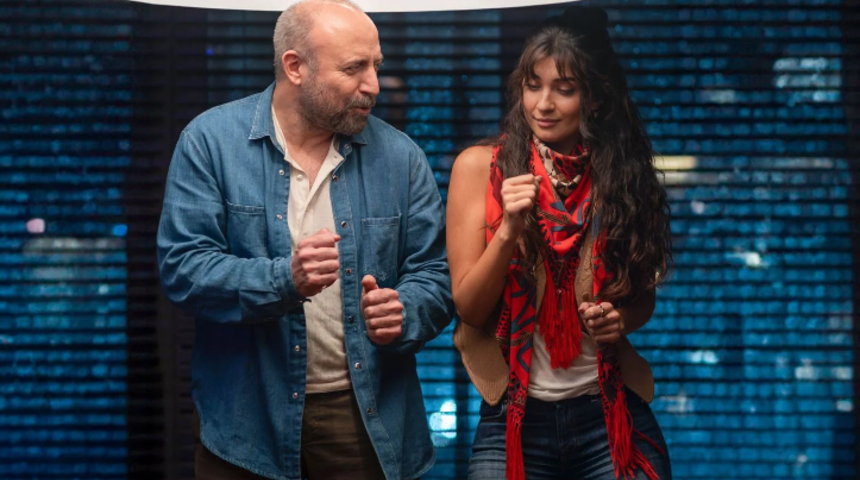 Başrollerini Halit Ergenç ve Tuba Büyüküstün'ün paylaştığı 'Yarın Yokmuş Gibi' dizisi için geri sayım başladı... Sevgililer Günü'nde hayranlarıyla bulaşacak