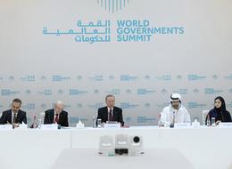  Erdoğan, Dubai'de yatırımcılarla bir araya geldi: Ticaret hedefi 50 milyar dolar 