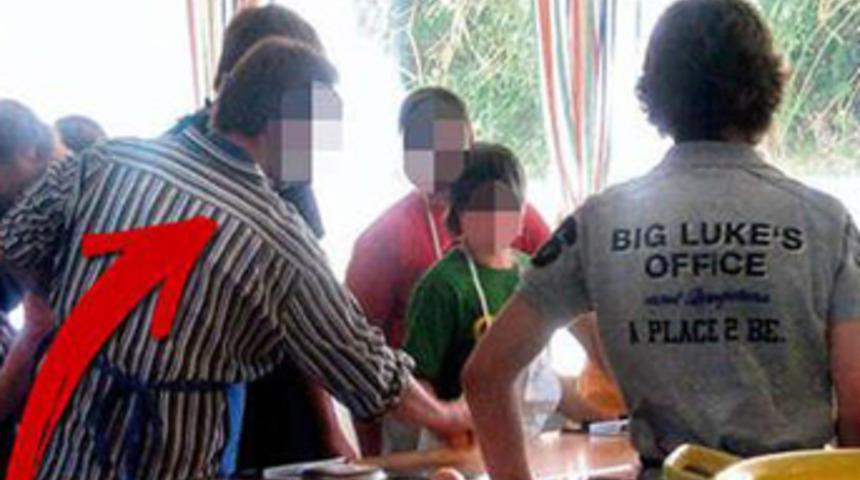 'Sen Türk'sün tuvalet hakkın yok'