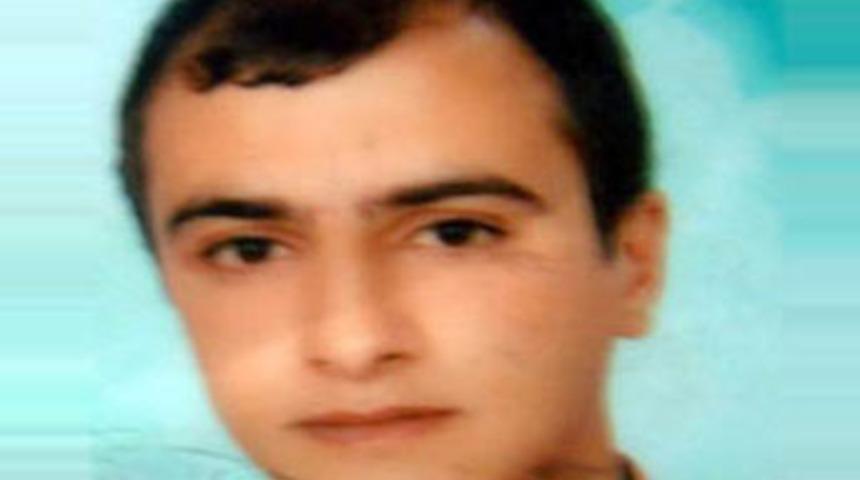 Evine zorla giren tacizciyi &ouml;ld&uuml;rd&uuml;