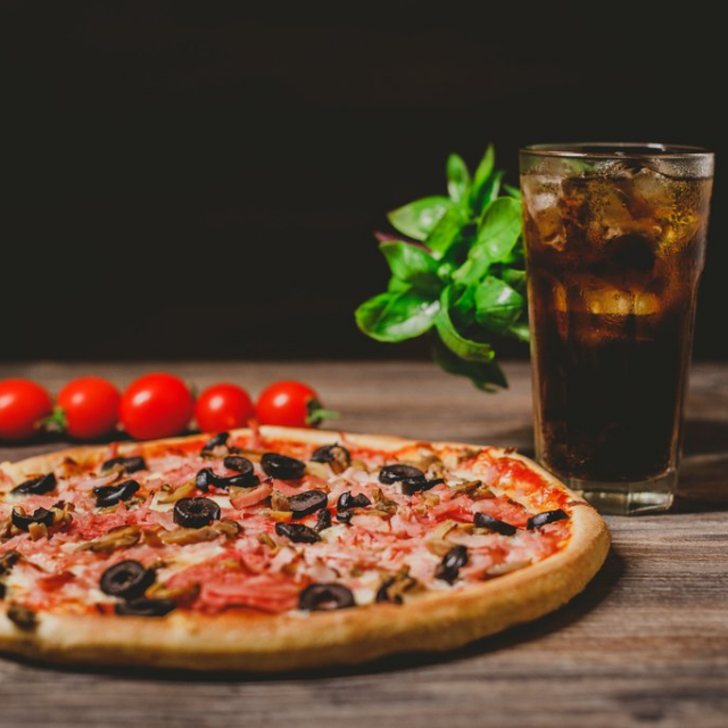 Pizzanın yanına sence en çok hangi içecek yakışıyor?