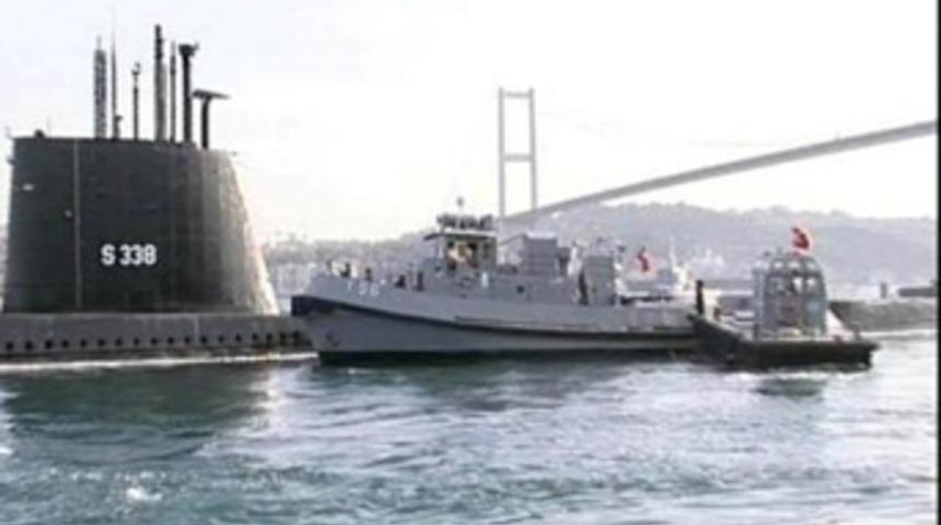 Boğaz’da denizaltı krizi