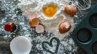 Yılın en romantik gününe özel: Sevgililer Günü keki tarifi! Sevgililer Günü keki nasıl yapılır?