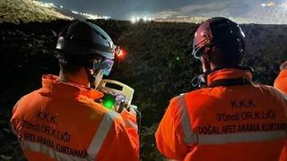 Türkiye Erzincan'dan gelecek güzel habere kilitlendi! Arama kurtarma sürerken, o detayı Haluk Levent duyurdu: Kendi imkanlarıyla kurtulmuş!