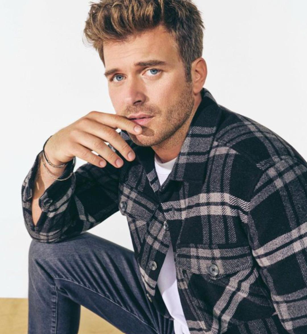 Kıvan&ccedil; Tatlıtuğ yeni dizisi i&ccedil;in anlaşmaya vardı! B&ouml;l&uuml;m başı kazancı dudak u&ccedil;uklattı  1