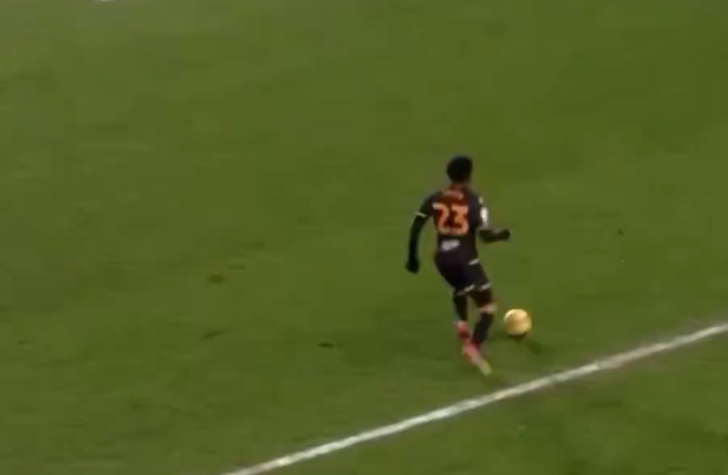 Acun Ilıcalı'nın 'ismini kenara yazın' dediği Jaden Philogene inanması güç bir gole imza attı!  G1