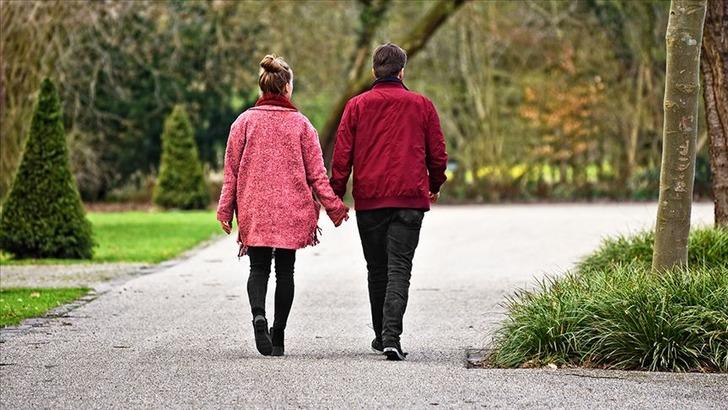 Kadınlara göre en çekici erkek özelliği! Renkli göz ve geniş omuzdan önce o geliyor... Şaşırtan sonuç G5